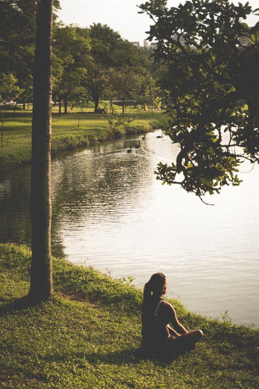 Mindful Breaks You Can Take in Five Minutes to Boost Your Day